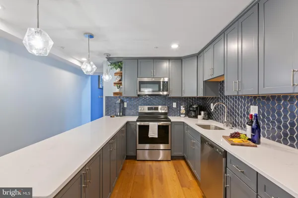 $924,900 | 220 West Street, Annapolis, MD 21401