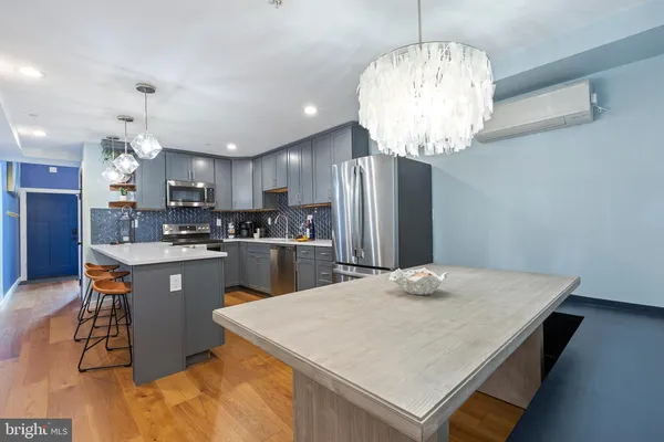 $924,900 | 220 West Street, Annapolis, MD 21401