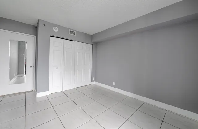 $2,500 | 3300 Northeast 192 Street, Unit 1108, Aventura, FL 33180