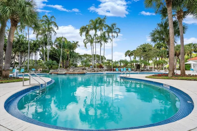 $2,500 | 3300 Northeast 192 Street, Unit 1108, Aventura, FL 33180