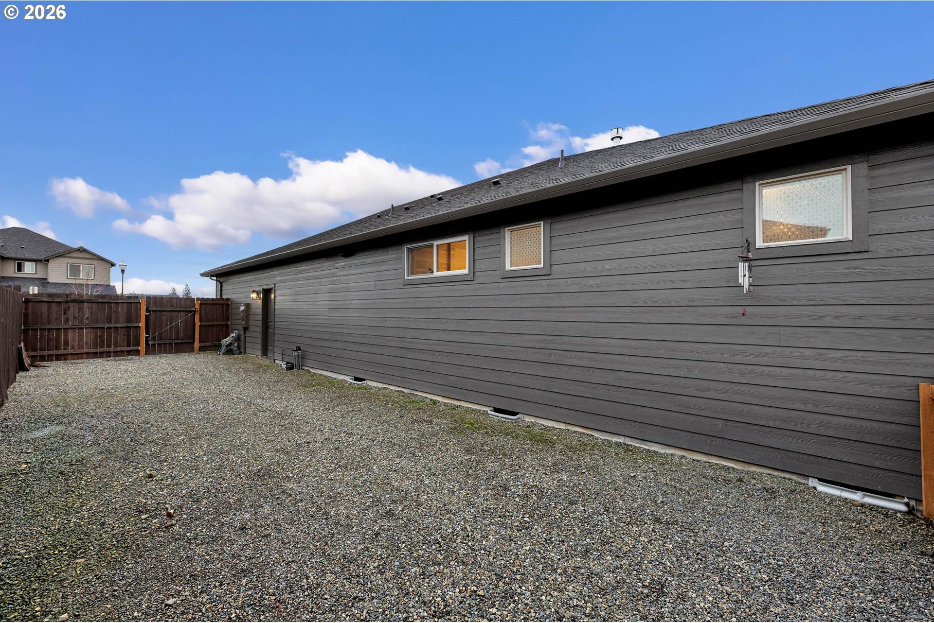 825 South Goose Loop Ridgefield, WA 98642 - Photo 27 of 31 Gallery Image 27