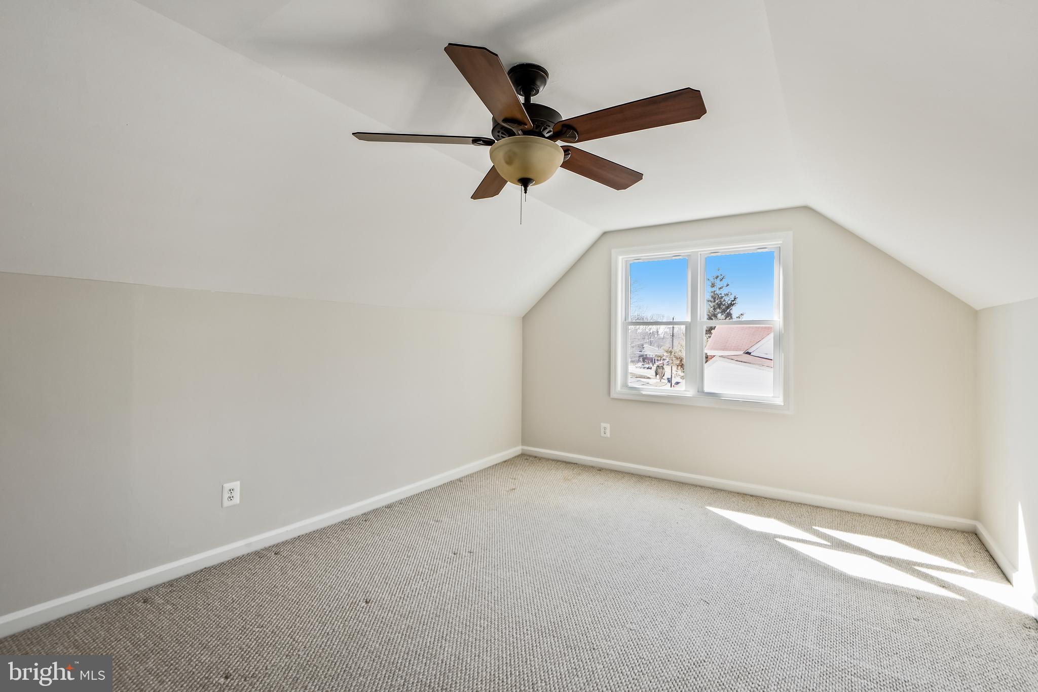 5908 Flanders Street Springfield, VA 22150 - Photo 29 of 43