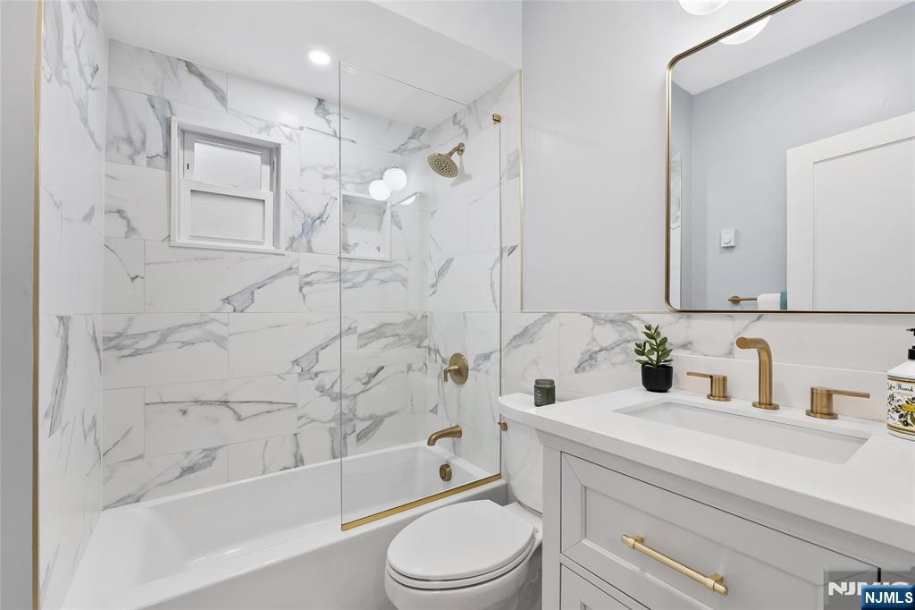 161 5th Street, Unit 1 Hoboken, NJ 07030 - Photo 20 of 28