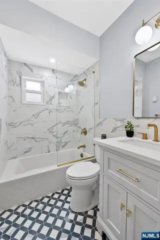 $1,450,000 | 161 5th Street, Unit 1, Hoboken, NJ 07030