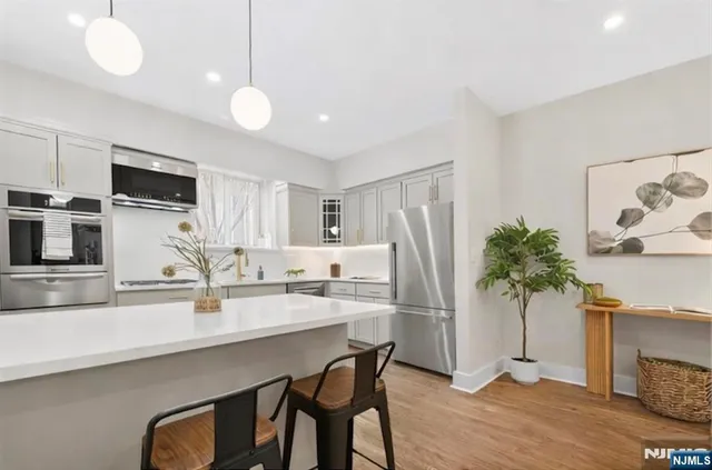 $1,450,000 | 161 5th Street, Unit 1, Hoboken, NJ 07030