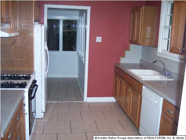 586 Franklin Street Baton Rouge, LA 70806 - Photo 2 of 9 Gallery Image 2