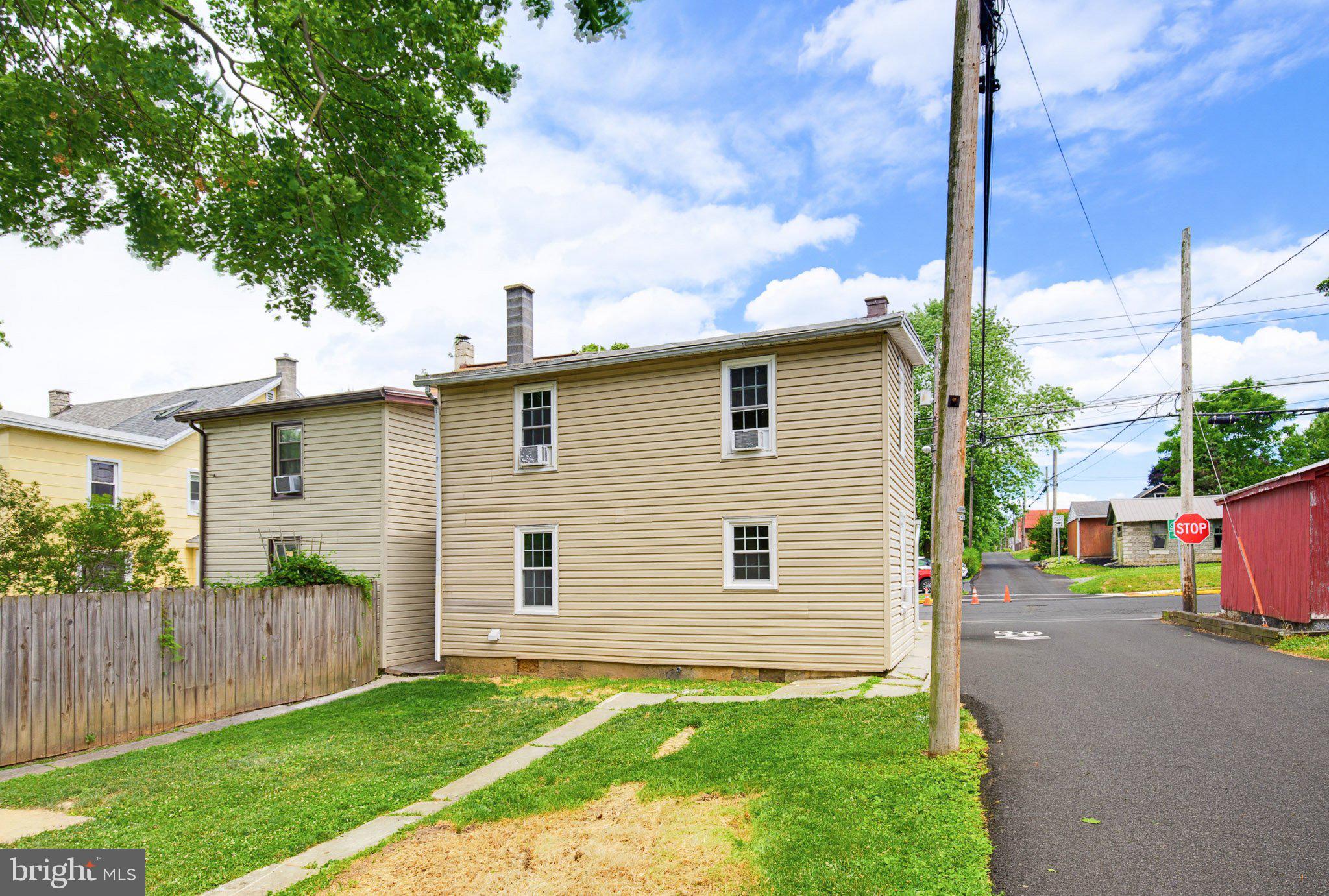 14 North Locust Street Lititz, PA 17543 - Photo 32 of 34 Exterior Rear