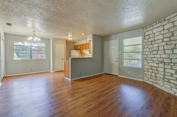 $800 | 400 Hedgewood Drive, Unit C, Georgetown, TX 78628