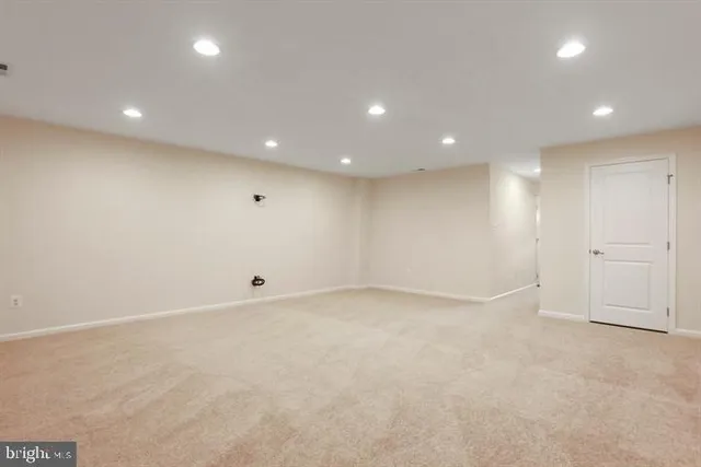 a view of empty room