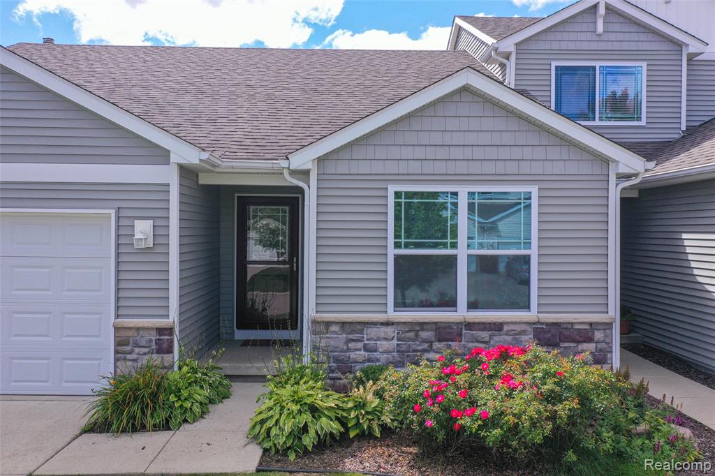 457 Hosta Howell, MI 48843 - Photo 24 of 34 Gallery Image 24