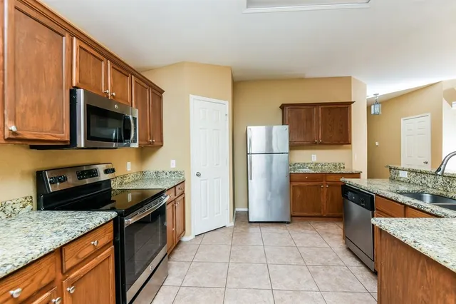 $2,125 | 8421 Beaufort Court, Fort Worth, TX 76123