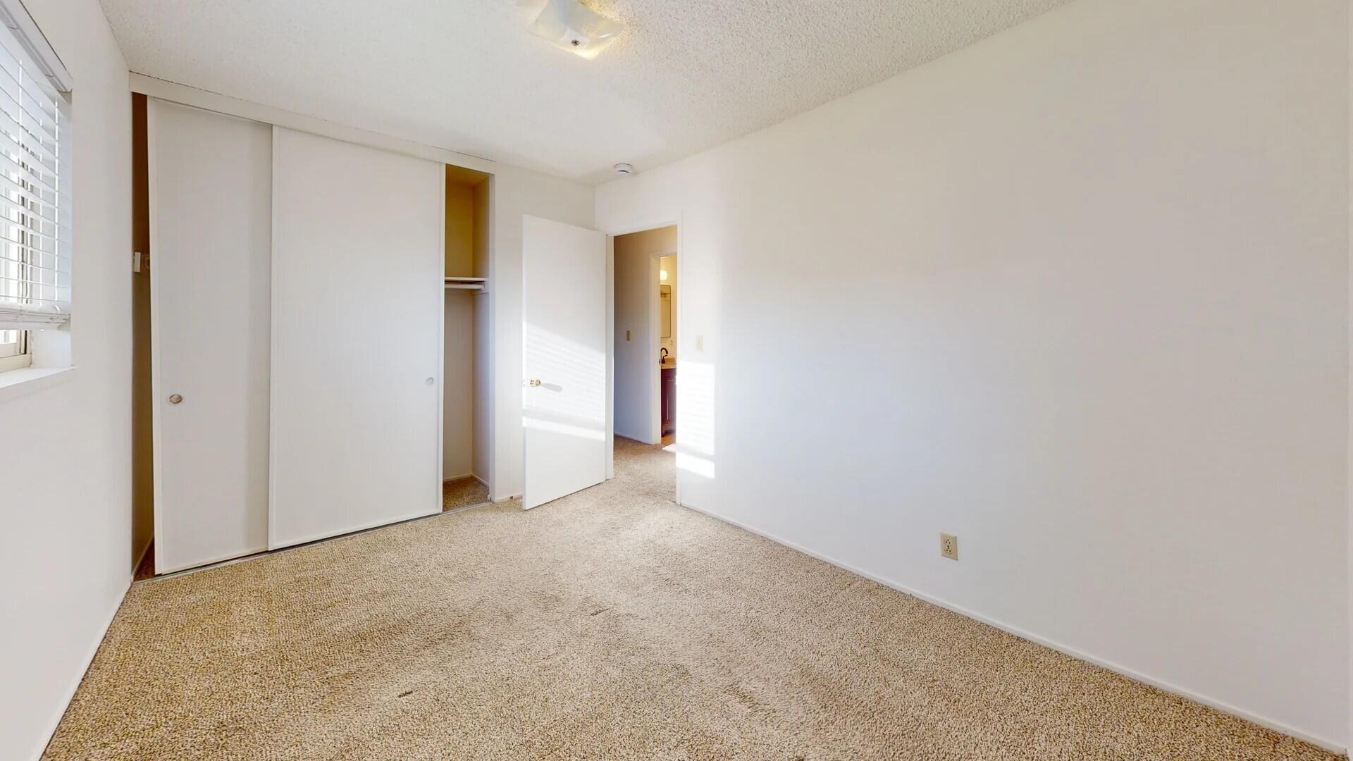 1553 Riverside Drive Redding, CA 96001 - Photo 22 of 51 Unit 5 Bedroom 3