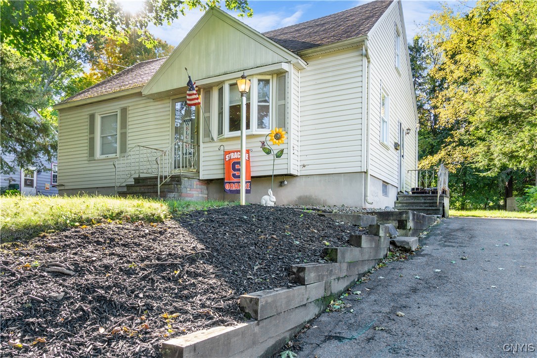 506 Newcastle Road Geddes, NY 13219 - Photo 1 of 1 Gallery Image 1