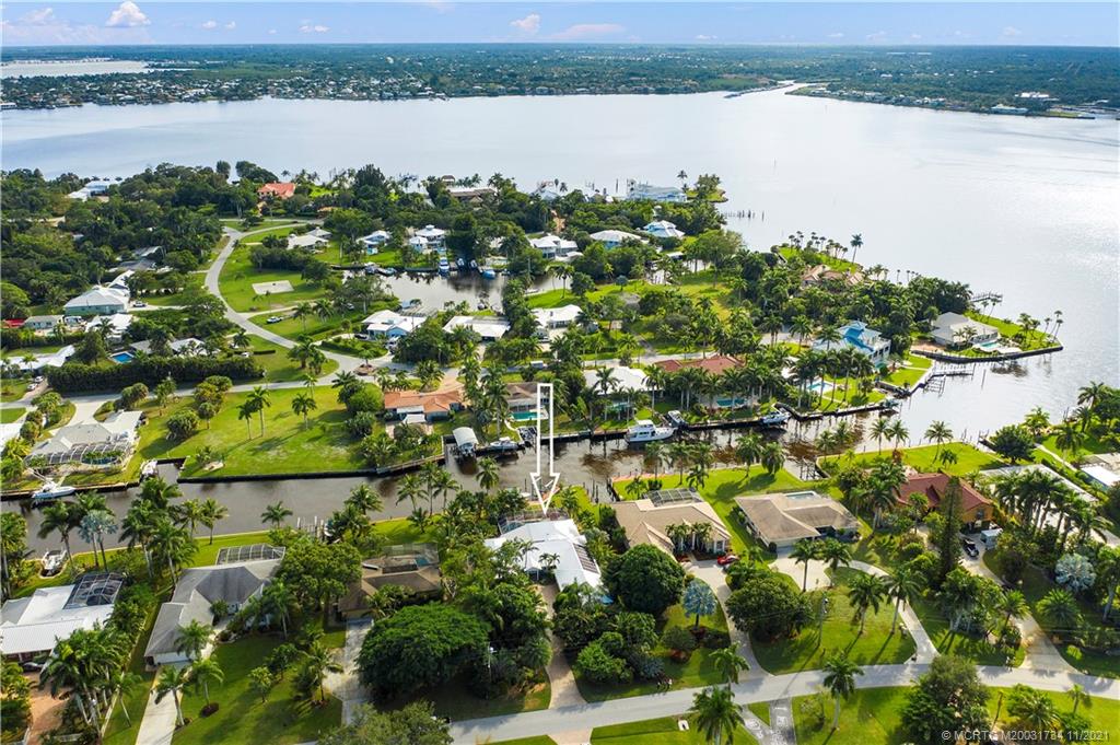 1996 Northwest Fork Road Stuart, FL 34994 - Photo 9 of 59