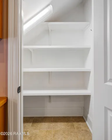 $1,850 | 103 Crystal Bay Court, Lafayette, LA 70506