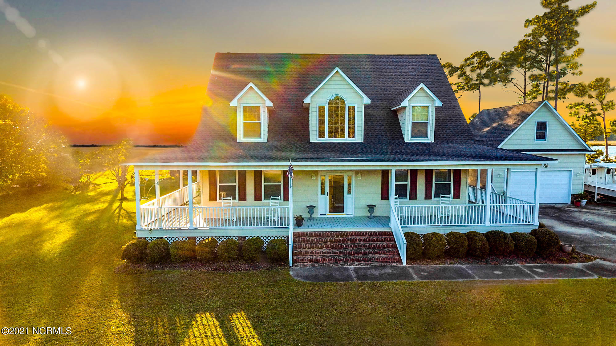 405 Pelican Harbor Road Beaufort, NC 28516 - Photo 1 of 70 DJI_0014-2