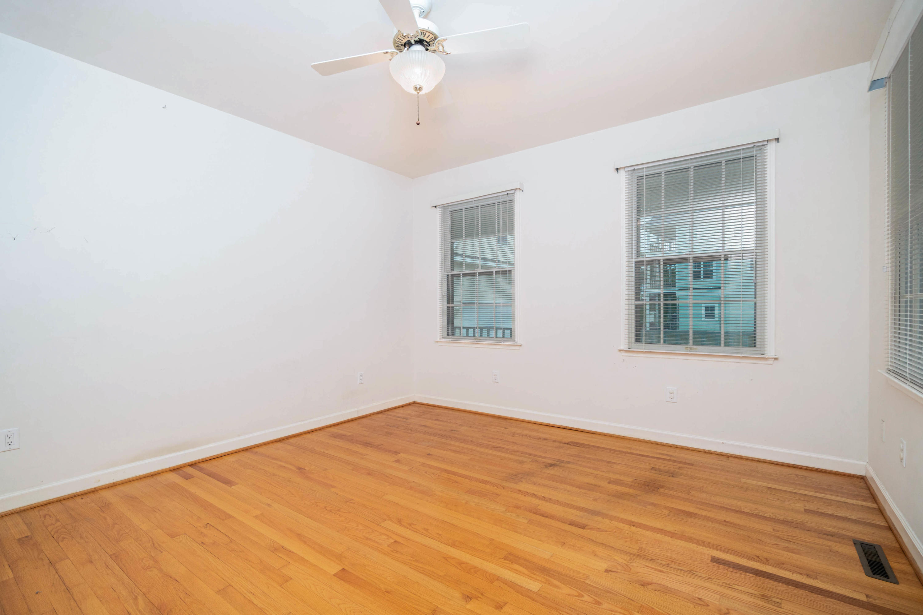 405 Pelican Harbor Road Beaufort, NC 28516 - Photo 15 of 70 Office/Bonus Room on the 1st Floor