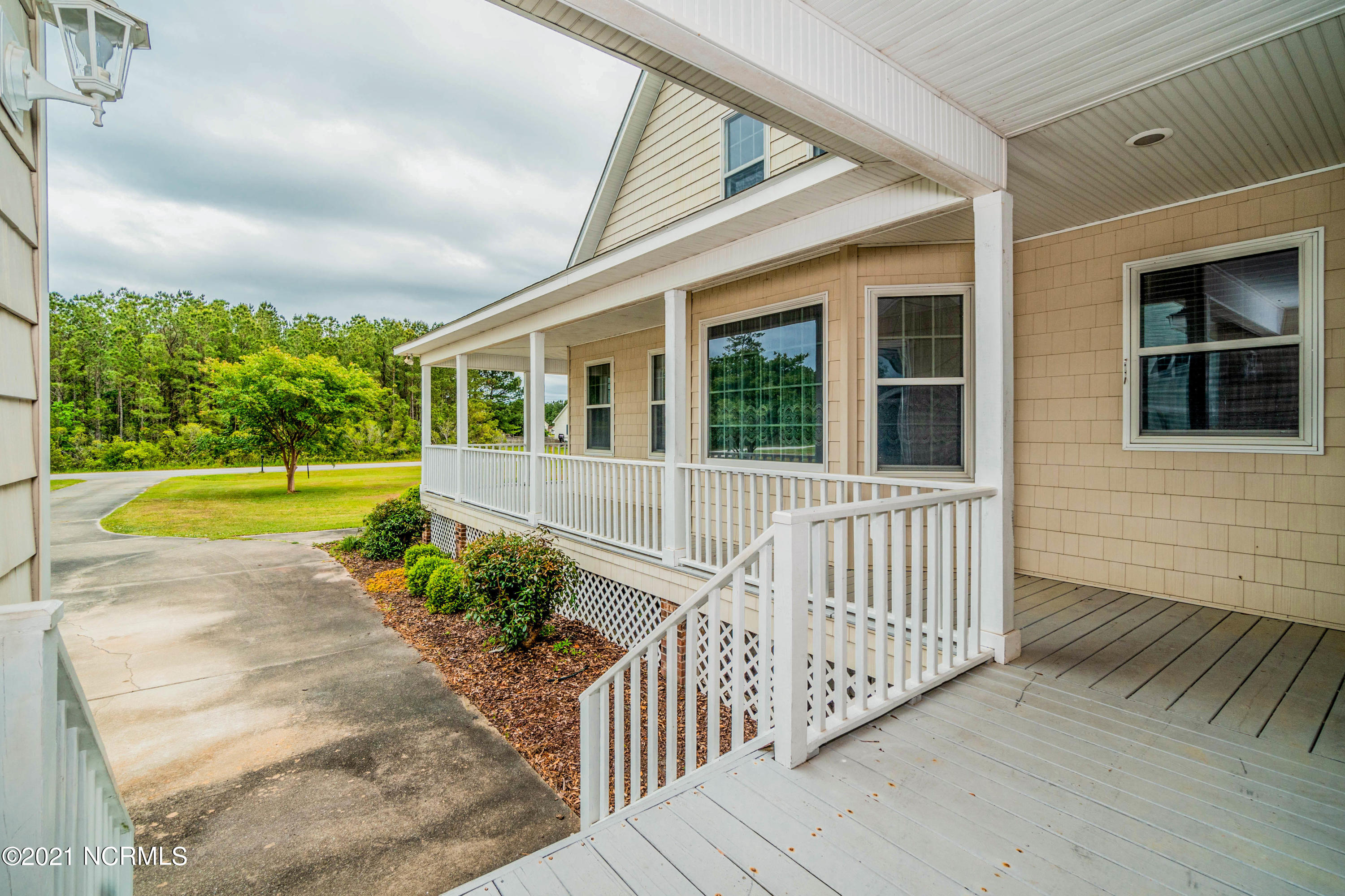 405 Pelican Harbor Road Beaufort, NC 28516 - Photo 61 of 70 405-pelican-harbour-web-3388