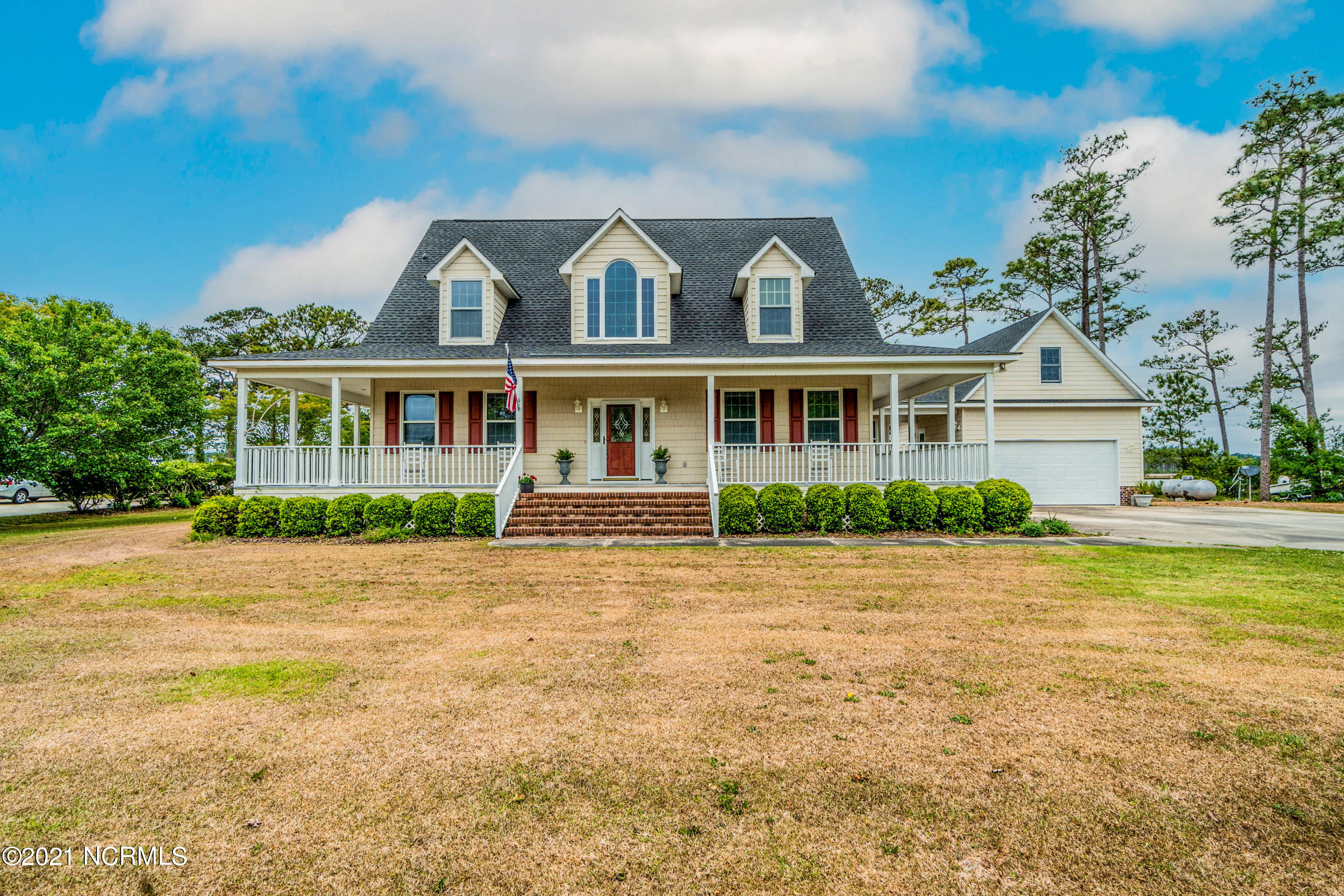 405 Pelican Harbor Road Beaufort, NC 28516 - Photo 7 of 70 405-pelican-harbour-web--33