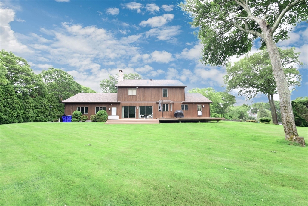 1 Homestead Road Bourne, MA 02562 - Photo 23 of 36