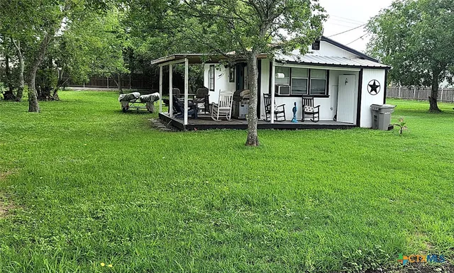$79,000 | 308 West St Louis Avenue, Seadrift, TX 77983