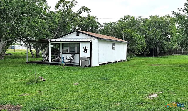 $79,000 | 308 West St Louis Avenue, Seadrift, TX 77983