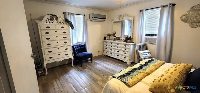 $79,000 | 308 West St Louis Avenue, Seadrift, TX 77983