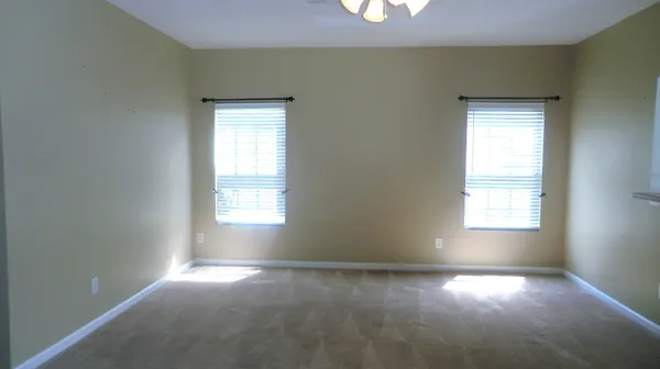 a view of empty room with window