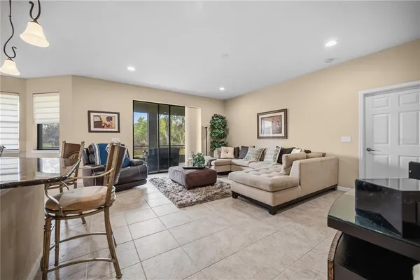 $575,000 | 268 Oaklanding Lane, Mulberry, FL 33860