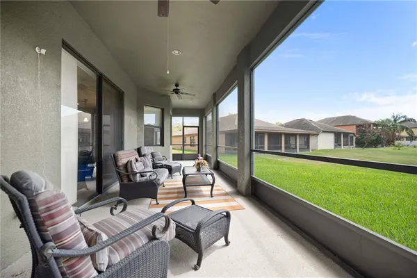 $575,000 | 268 Oaklanding Lane, Mulberry, FL 33860