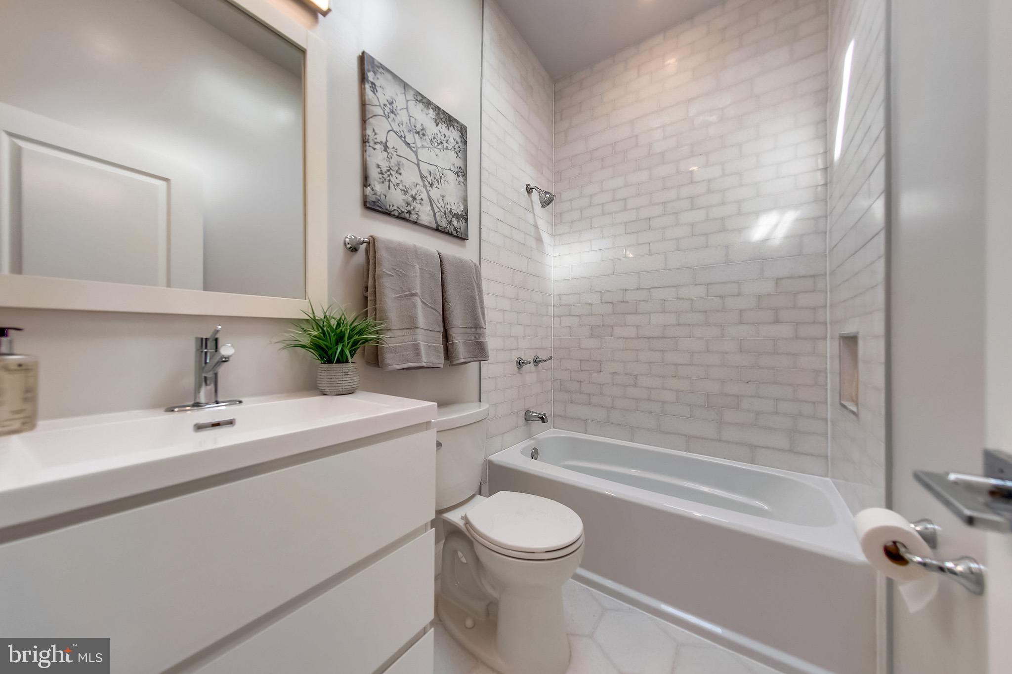 802 Delafield Place Northwest Washington, DC 20011 - Photo 24 of 37 Gallery Image 24