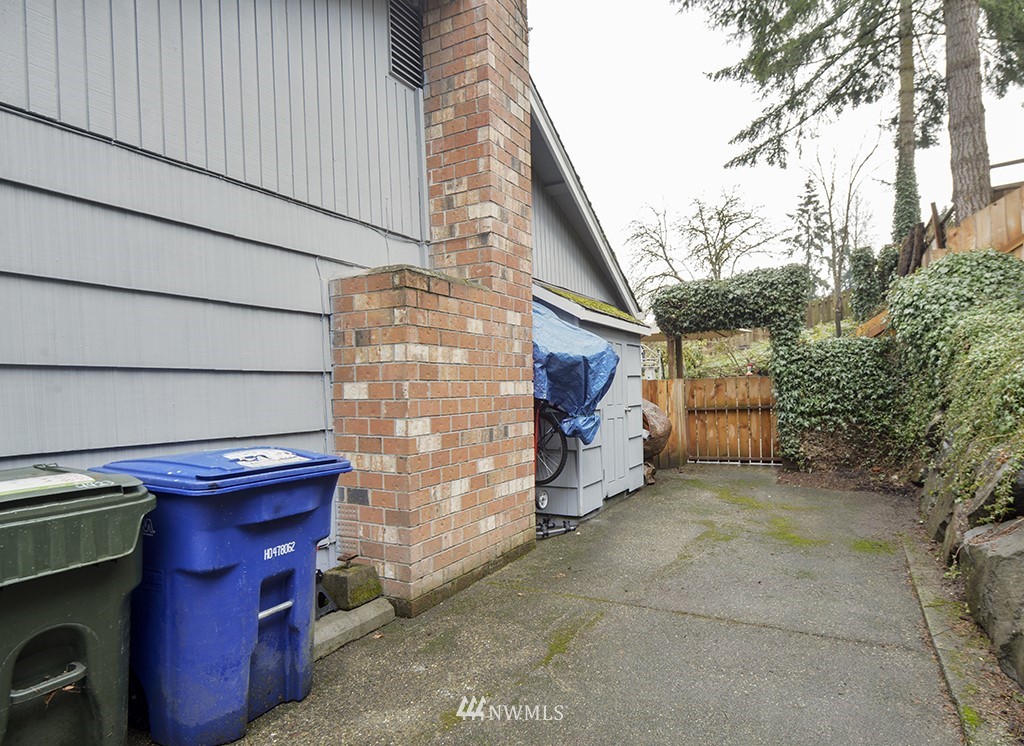 4423 Southeast 2nd Place Renton, WA 98059 - Photo 24 of 24