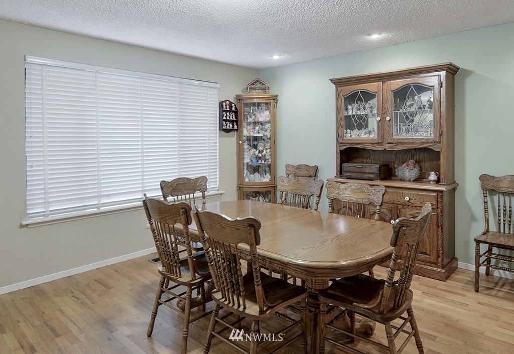 4423 Southeast 2nd Place Renton, WA 98059 - Photo 4 of 24