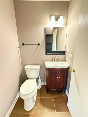 $2,850 | 1268 Old Mill Lane, Elk Grove Village, IL 60007