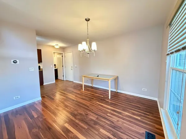 $2,850 | 1268 Old Mill Lane, Elk Grove Village, IL 60007