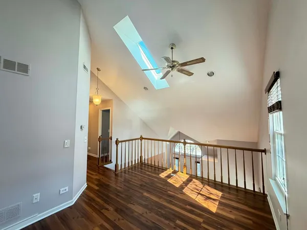 $2,850 | 1268 Old Mill Lane, Elk Grove Village, IL 60007
