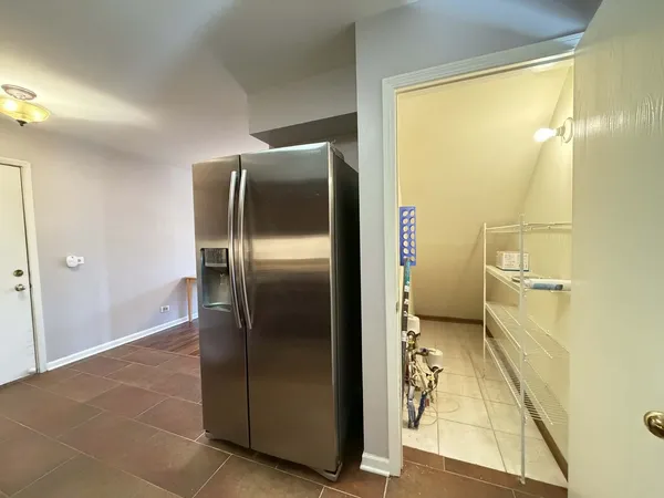 $2,850 | 1268 Old Mill Lane, Elk Grove Village, IL 60007