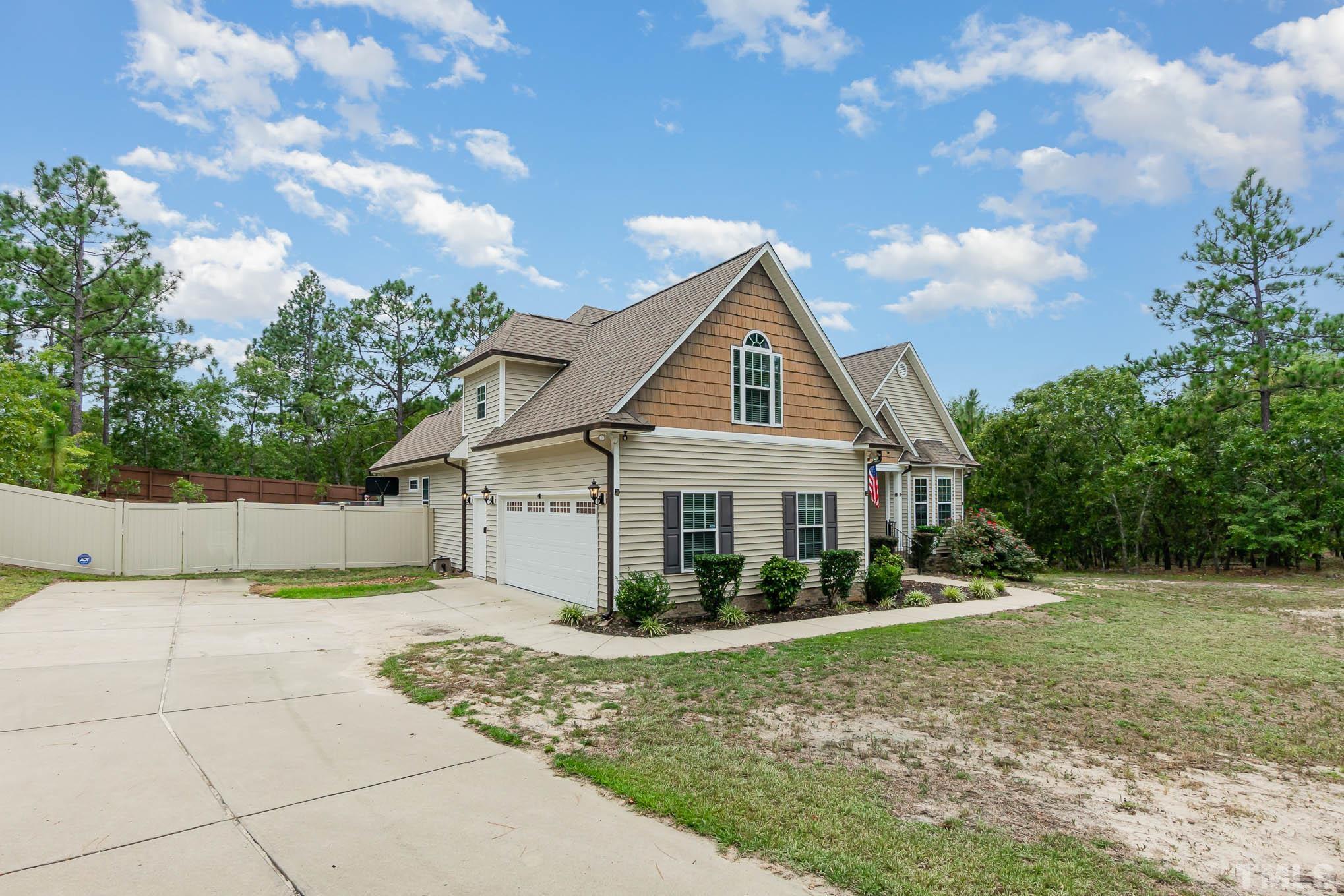185 Roberts Road Sanford, NC 27332 - Photo 2 of 27 Gallery Image 2