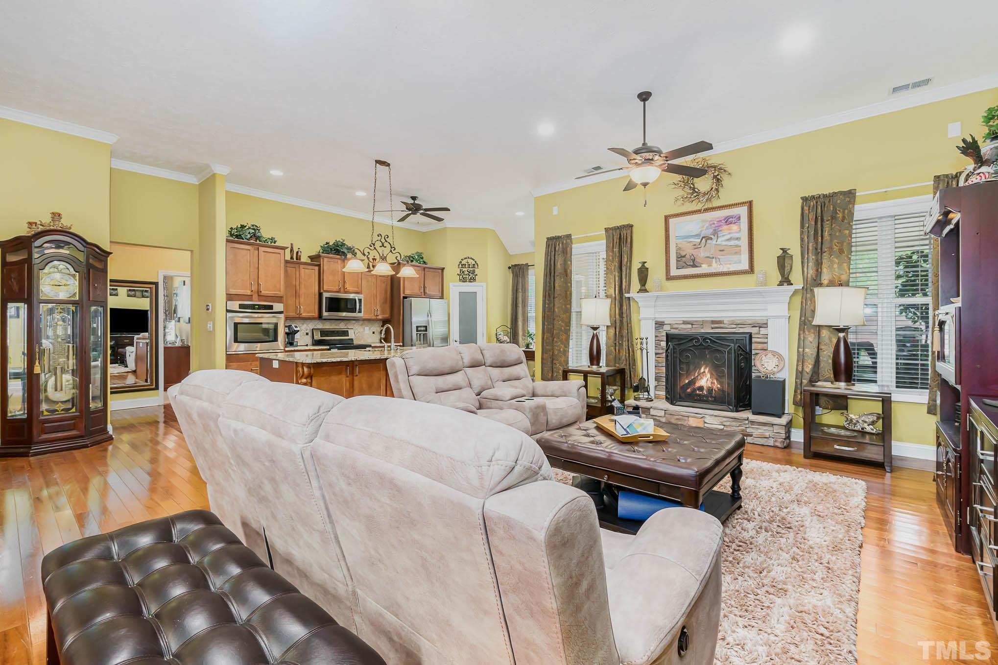 185 Roberts Road Sanford, NC 27332 - Photo 7 of 27 Gallery Image 7