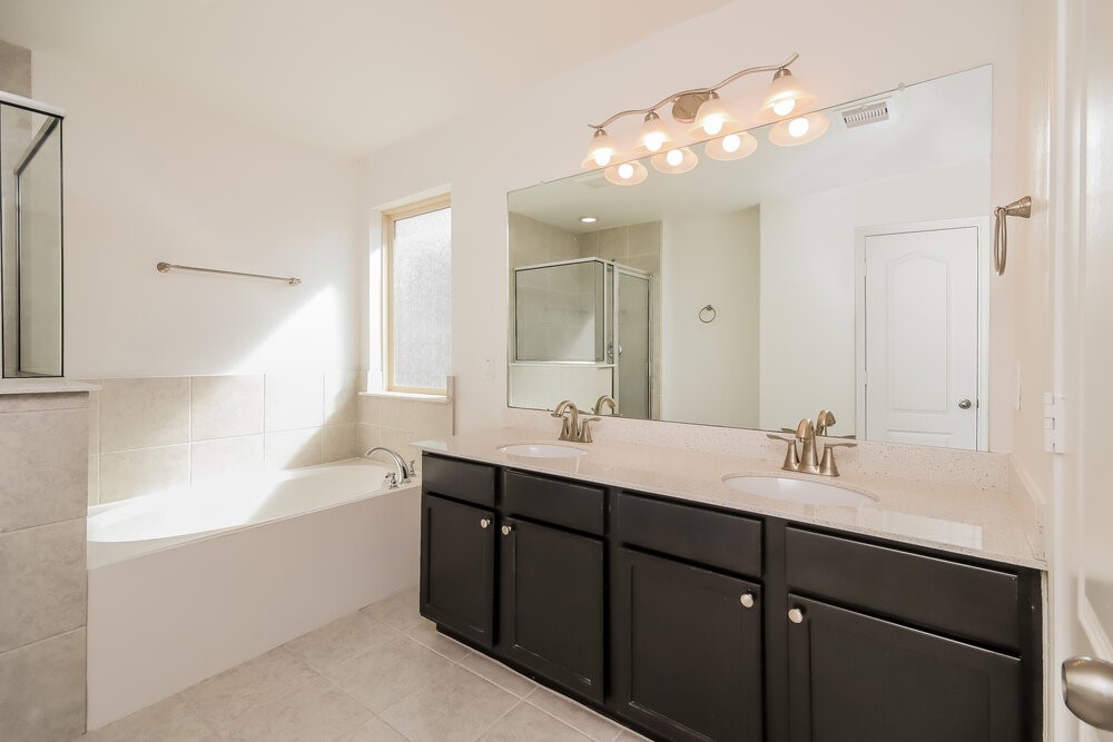 5223 Gulf Stream Lane Bacliff, TX 77518 - Photo 13 of 17