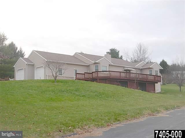 1195 Witmer Road York, PA 17406 - Photo 1 of 13 Gallery Image 1