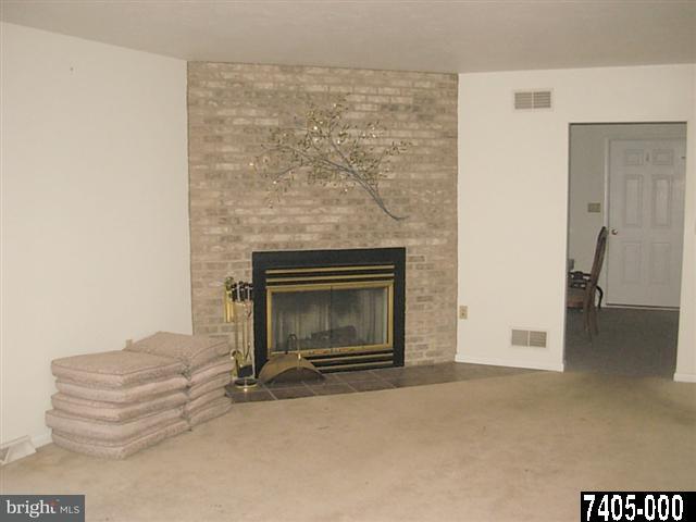 1195 Witmer Road York, PA 17406 - Photo 3 of 13 Gallery Image 3