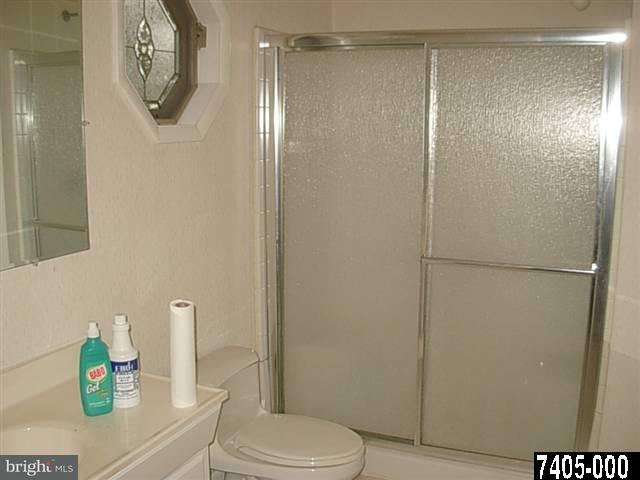 1195 Witmer Road York, PA 17406 - Photo 10 of 13 Gallery Image 10