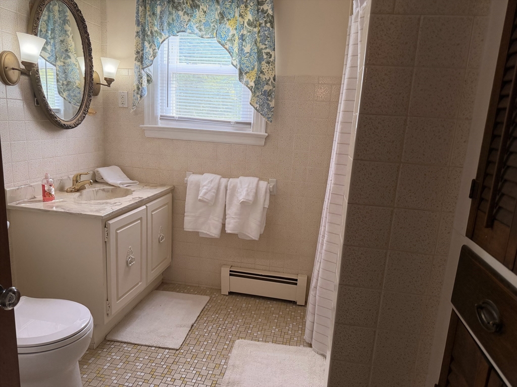 33 Highland Street Webster, MA 01570 - Photo 25 of 42
