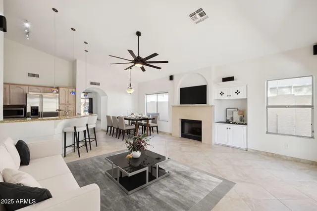 $850,000 | 4341 North 32nd Way, Phoenix, AZ 85018