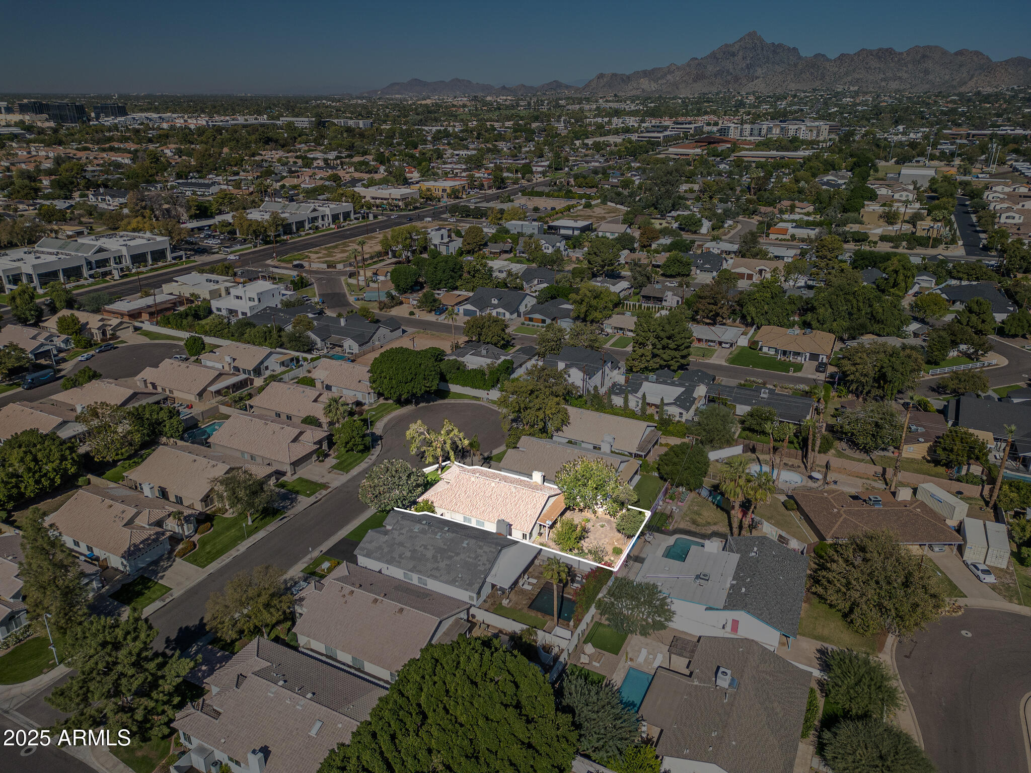 4341 North 32nd Way Phoenix, AZ 85018 - Photo 36 of 41 an aerial view of residential house with green space