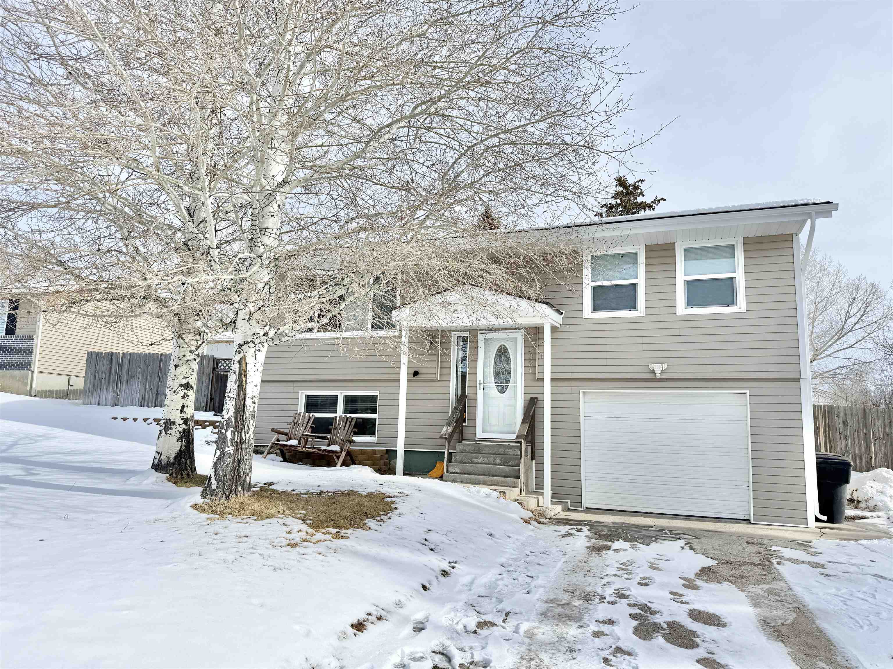 1324 4th W Avenue Kemmerer, WY 83101 - Photo 1 of 39