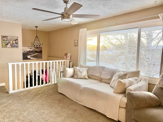 $230,000 | 1324 4th W Avenue, Kemmerer, WY 83101