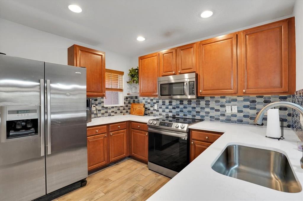 9026 White Sage Loop Lakewood Ranch, FL 34202 - Photo 2 of 28