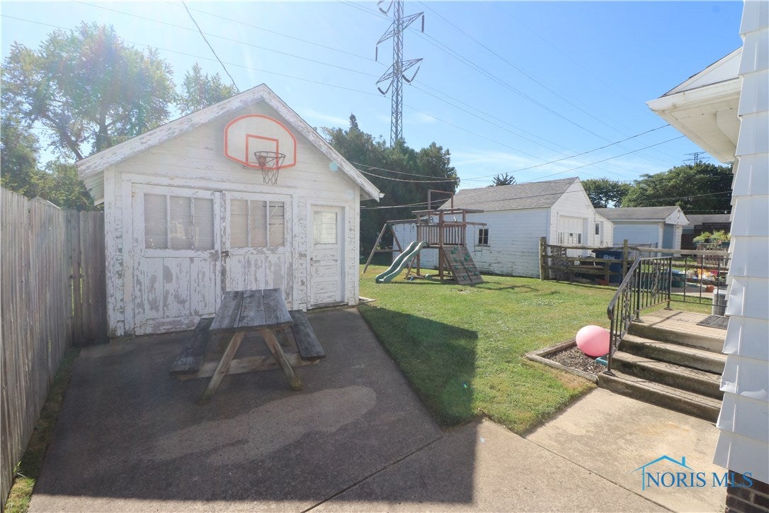 3902 Bellevue Road Toledo, OH 43613 - Photo 6 of 22 Gallery Image 6